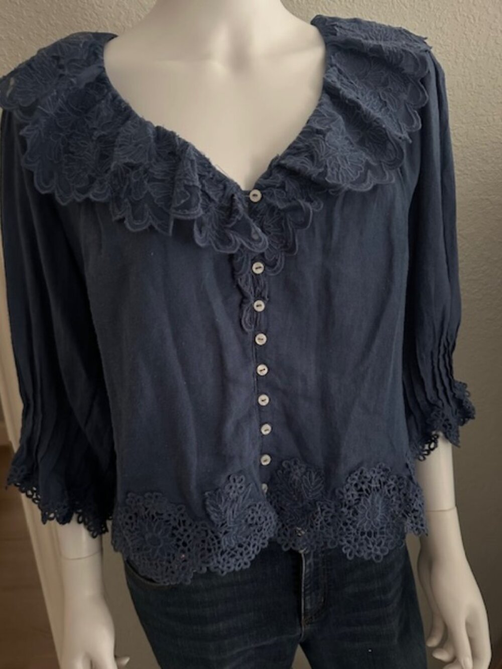 By Anthropologie Linen Blend Lace-Collar Blouse - Picture 2 of 3